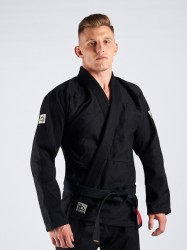 Przejdź do produktu KIMONO DO BJJ MANTO "BASE" 3.0. CZARNE BLACKOUT