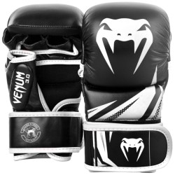 Przejdź do produktu RĘKAWICE MMA VENUM CHALLENGER 3.0 SPARRING BLACK/WHITE