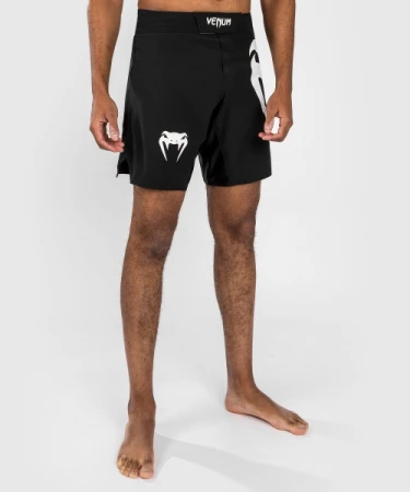 SPODENKI VENUM LIGHT 5.0 BLACK/WHITE