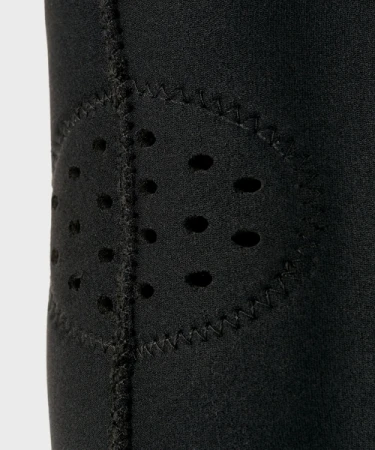 OCHRANIACZE NA KOLANA VENUM KONTACT GEL BLACK/GOLD