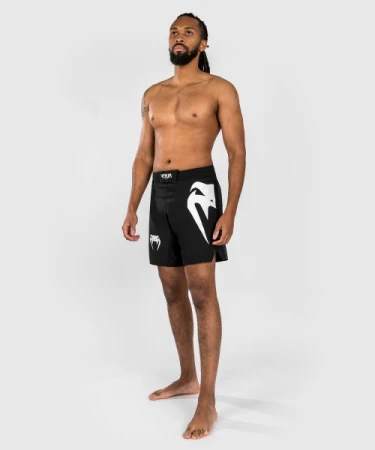 SPODENKI VENUM LIGHT 5.0 BLACK/WHITE