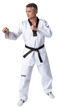 KWON VICTORY DOBOK Z CZARNĄ PLISĄ Z APROBATĄ WT