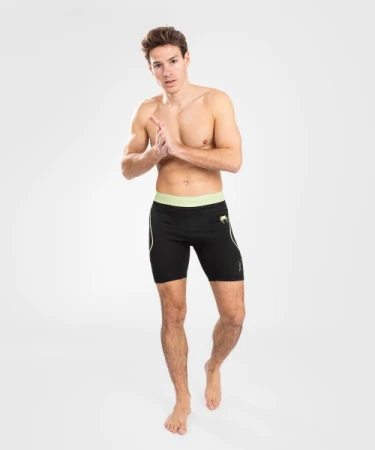 VENUM FUSION 2.0 VALE TUDO SHORTS BLACK/YELLOW