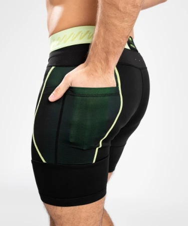 VENUM FUSION 2.0 VALE TUDO SHORTS BLACK/YELLOW