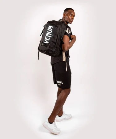 PLECAK VENUM CHALLENGER PRO EVO BLACK/WHITE