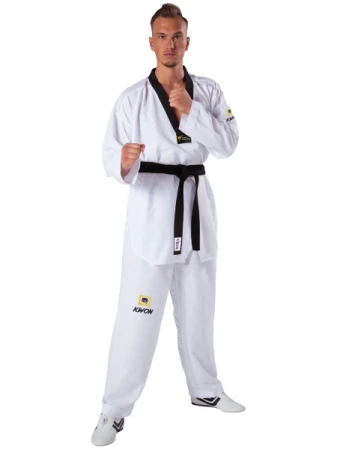 DOBOK KWON FIGHTLITE Z CZARNĄ PLISĄ WT RECOGNIZED