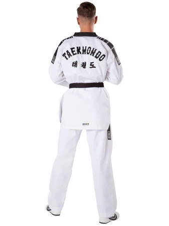 kwon-tkd-anzug-grand-victory-rueckenbestickung-schwarzes-revers-1017160_3_1920x1920.jpg