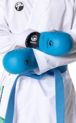 Przejdź do produktu NAPIĘSTNIKI DO KARATE WKF TOKAIDO KANJI