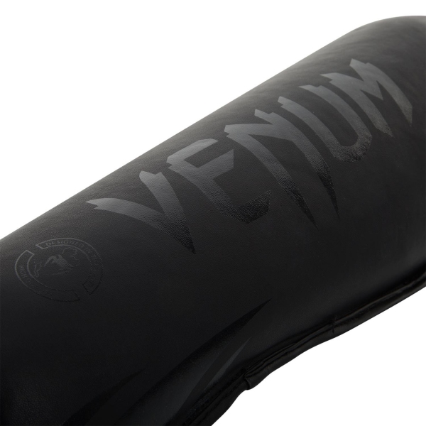 VENUM OCHRANIACZ GOLENI I STOPY CHALLENGER STANDUP BLACK/BLACK