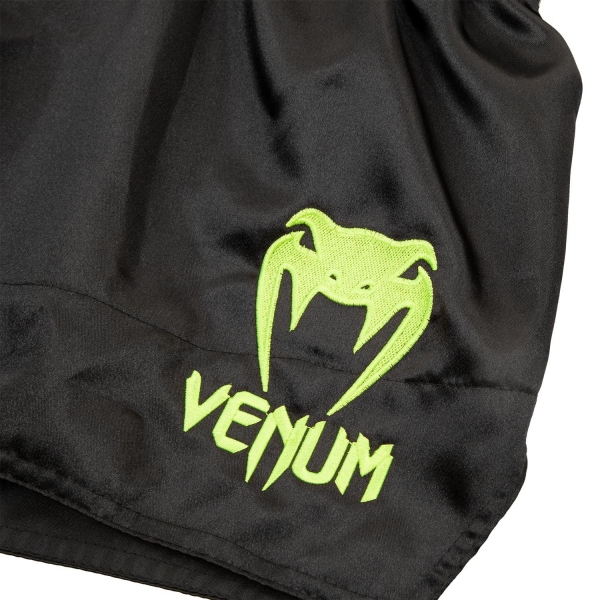VENUM SPODENKI MUAY THAI CLASSIC BLACK/NEO YELLOW